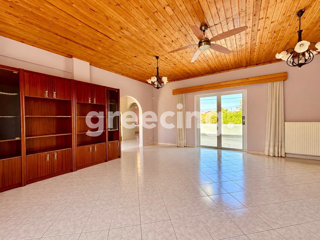Μονοκατοικία 285 τ.μ. προς πώληση, Αρτέμιδα (Λούτσα)