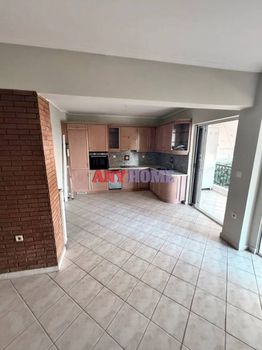 Studio 66 sqm for rent