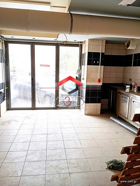 Κατάστημα 155 τ.μ. προς ενοικίαση, Ροτόντα