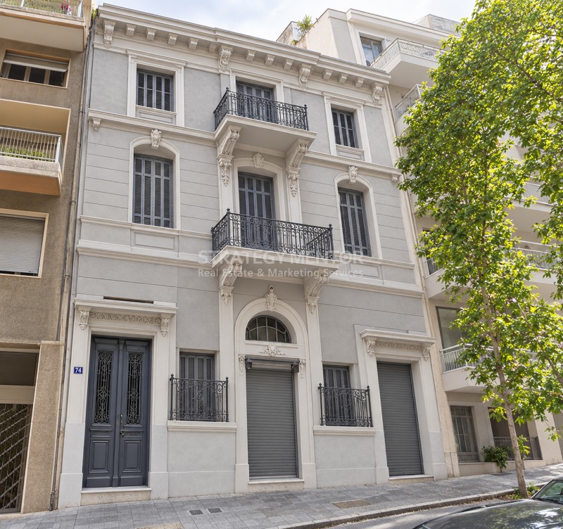 Επιχειρηματικό κτίριο 800 τ.μ. προς πώληση, Πλατεία Βάθης