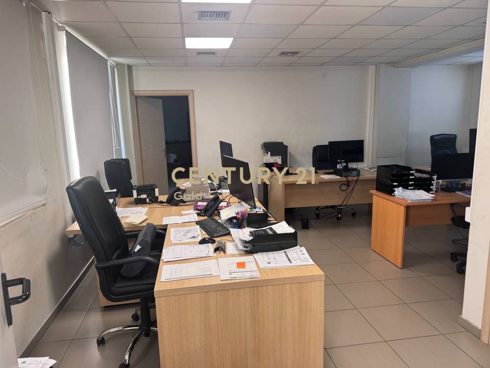 Γραφείο 180 τ.μ. προς ενοικίαση, Βαμβακόπουλο