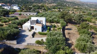 Μονοκατοικία 180 τ.μ. προς πώληση