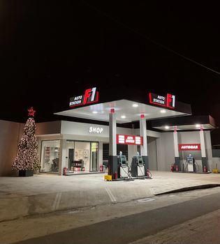 Ζητείται υπάλληλος για ανεφοδιασμό οχημάτων σε πρατήριο καυσίμων στο Μαρκόπουλο.ΚΑΛΟΣ ΜΙΣΘΟΣ