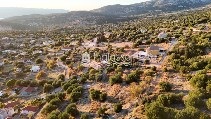 Αγροτεμάχια 1.015 τ.μ. προς πώληση, Αργοστόλι