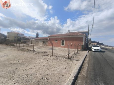 Land plot 284 sqm for sale
