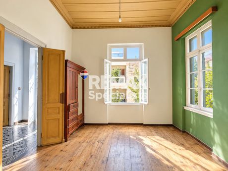Detached home 203 sqm for sale