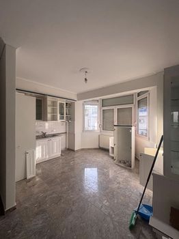 Apartment 100 sqm for rent