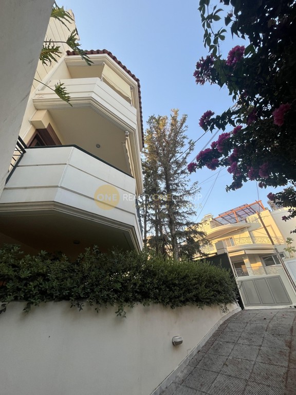 Μονοκατοικία 418 τ.μ. προς πώληση, Γκολφ Γλυφάδας