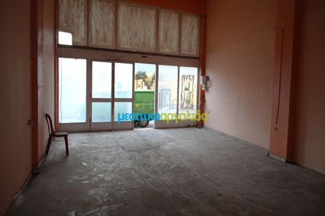 Store 54,15 sqm for sale