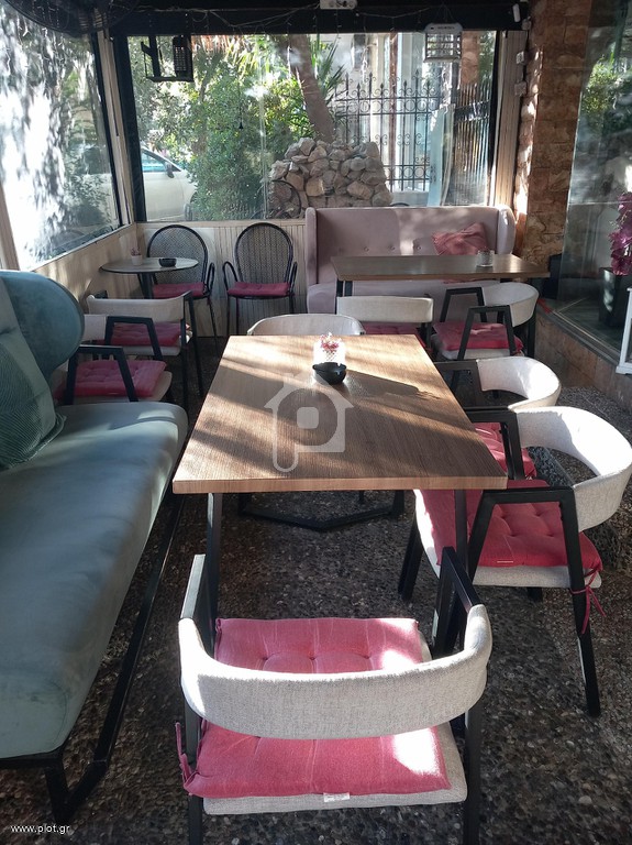 Κατάστημα 100 τ.μ. προς πώληση, Αμφιάλη