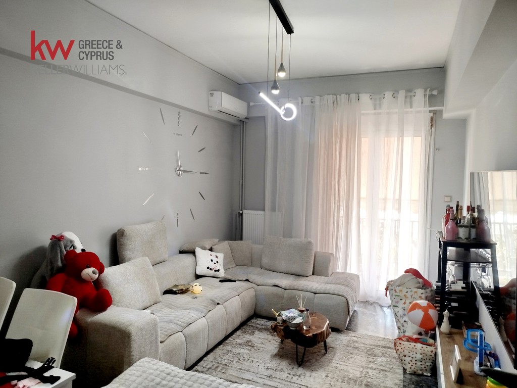 Διαμέρισμα 70 τ.μ. προς πώληση, Κολωνός