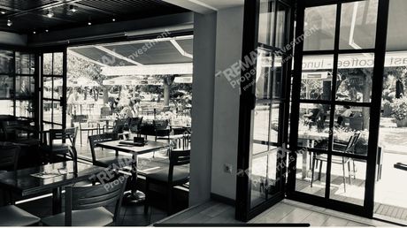 Store 340 sqm for rent