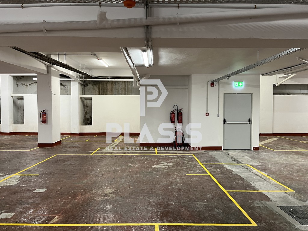 Parking 885 τ.μ. προς πώληση, Άνω Πατήσια