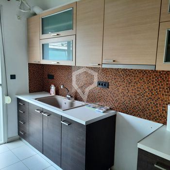 Apartment 75 sqm for rent
