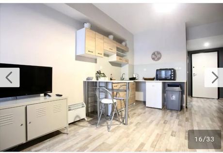 Office 150 sqm for rent