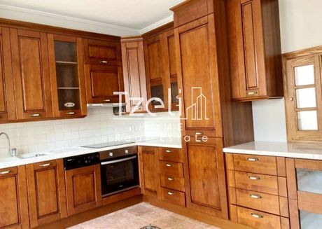 Maisonette 177 sqm for rent