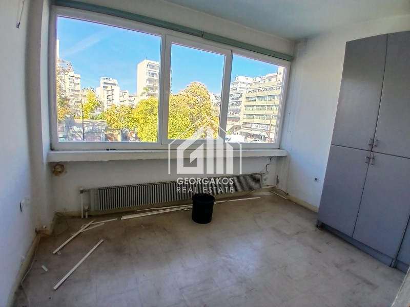 Επιχειρηματικό κτίριο 804 τ.μ. προς ενοικίαση, Βαρδάρης