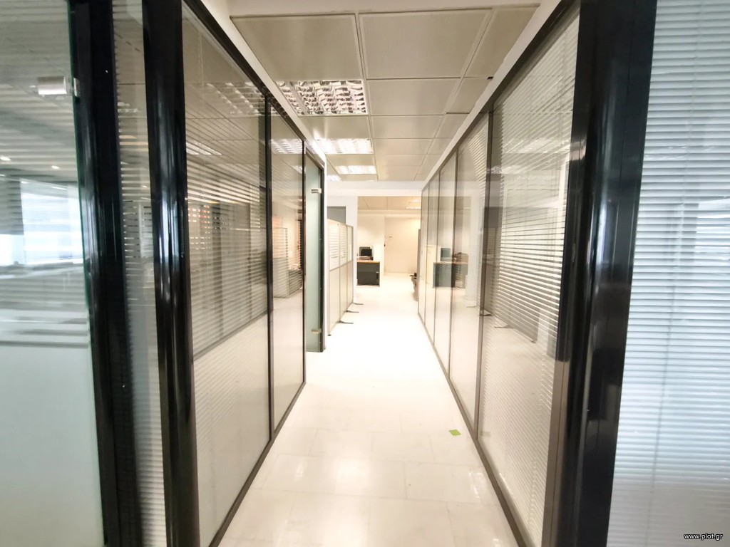 Γραφείο 205 τ.μ. προς ενοικίαση, Άγιος Σώστης Νέας Σμύρνης