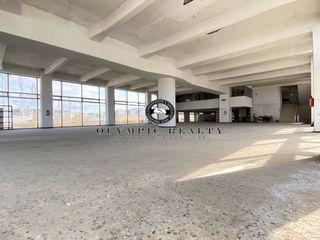Business bulding 2.500 sqm for sale