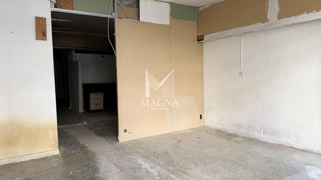 Κατάστημα 65 τ.μ. προς πώληση, Άνω Νεάπολη