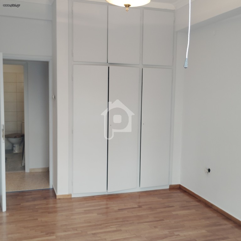 Διαμέρισμα 50 τ.μ. προς πώληση, Πλατεία Αττικής
