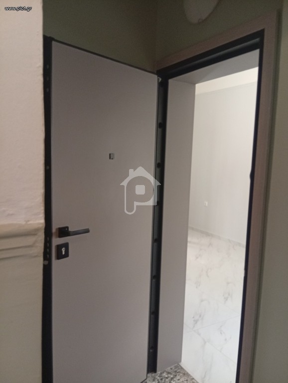 Studio / γκαρσονιέρα 25 τ.μ. προς πώληση, Μαρτίου