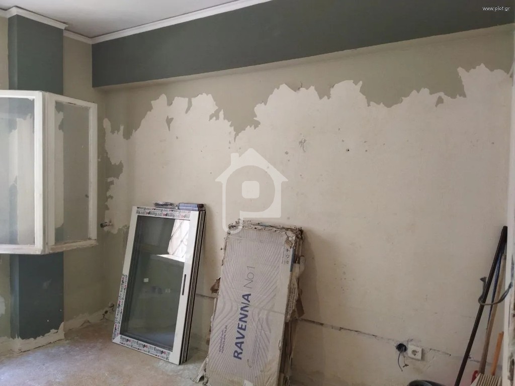 Γραφείο 14 τ.μ. προς πώληση, Πλατεία Καρύτση