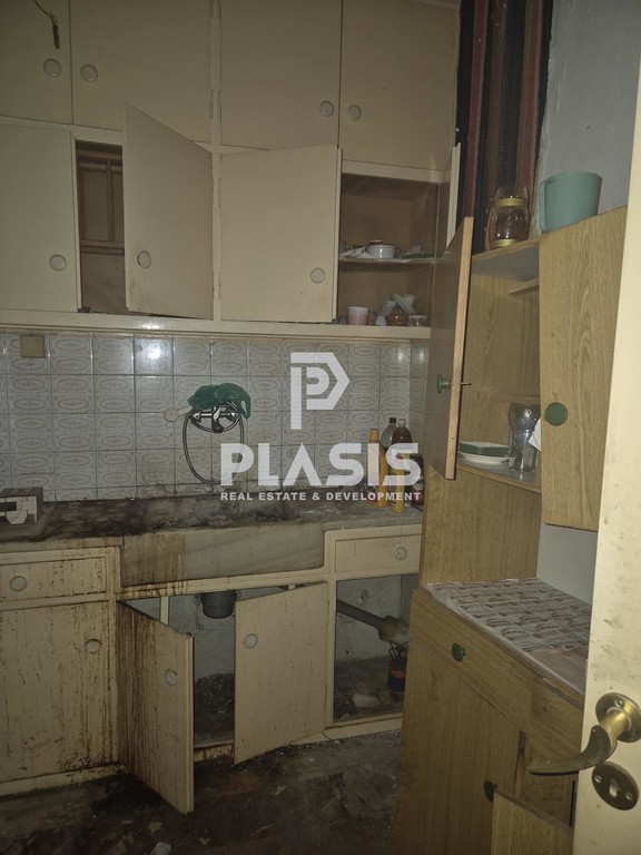 Κτίριο 590 τ.μ. προς πώληση, Καλλίπολη