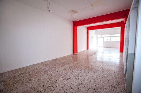 Store 113 sqm for sale