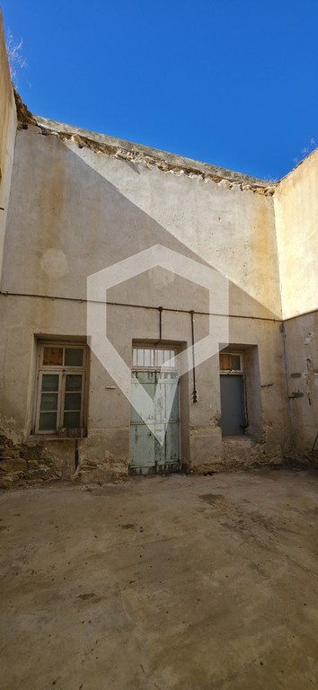 Μονοκατοικία 125 τ.μ. προς πώληση, Ερμούπολη