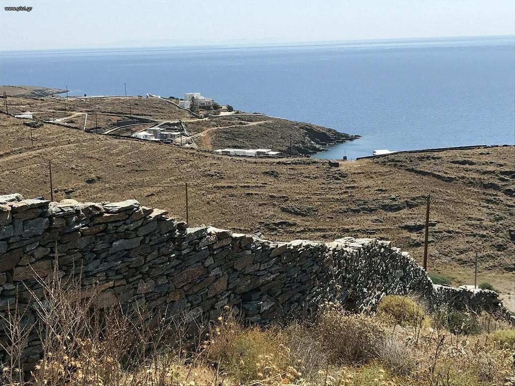 Οικόπεδο 4.200 τ.μ. προς πώληση, Νάουσα Κύθνου