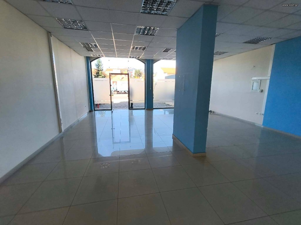 Κατάστημα 200 τ.μ. προς ενοικίαση, Ρουμελιώτικα