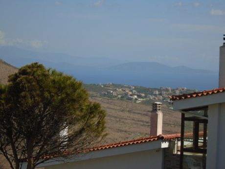 Οικόπεδο 1.330 τ.μ. προς πώληση