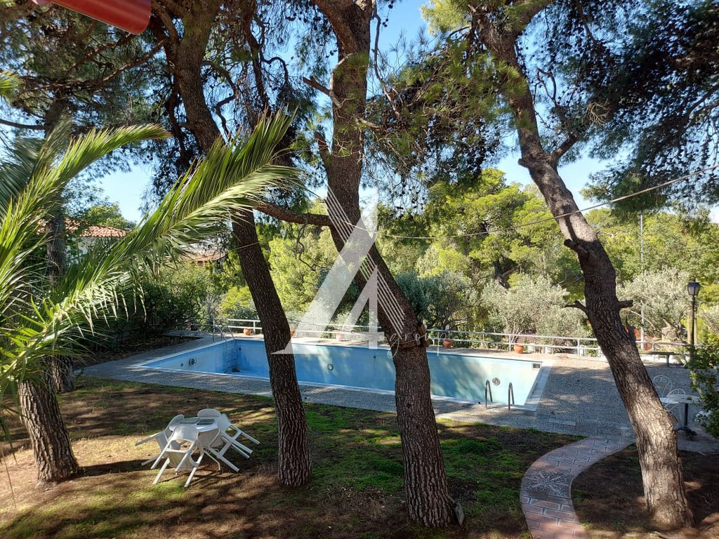 Μονοκατοικία 220 τ.μ. προς πώληση, Πεντέλη Αττικής