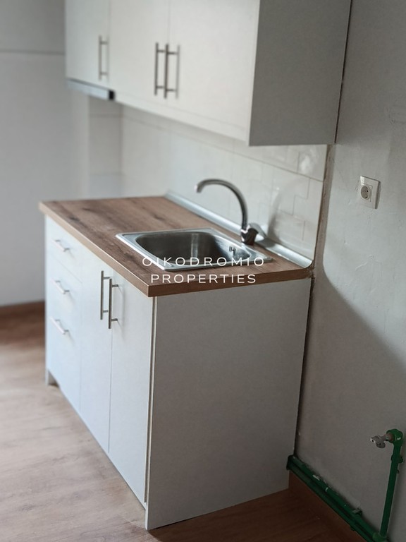 Studio / γκαρσονιέρα 30 τ.μ. προς ενοικίαση, Δόξα