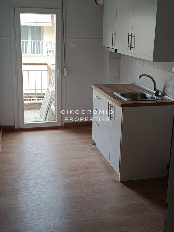 Studio / γκαρσονιέρα 30 τ.μ. προς ενοικίαση, Δόξα