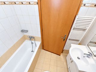 Διαμέρισμα 58 τ.μ. προς πώληση, Κέντρο Καλαμάτας-thumb-12