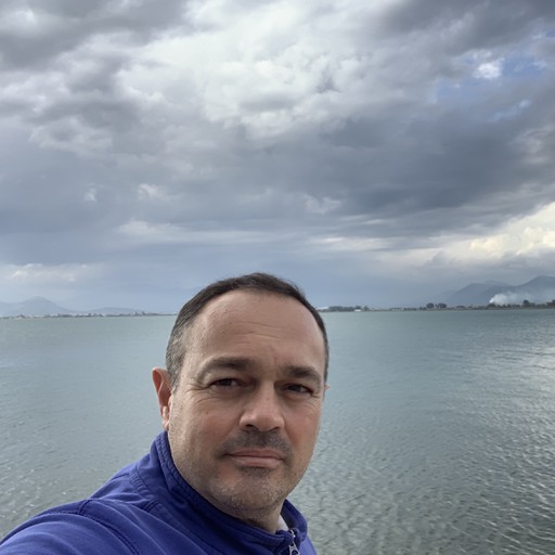 Γιωργος