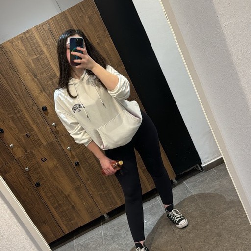 Lizi Lizi