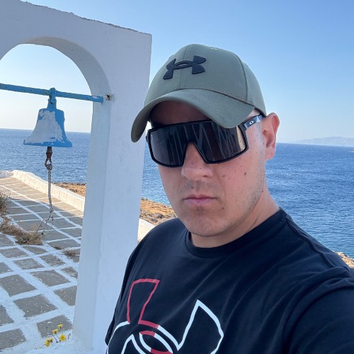 Γιάννης Γκούμας