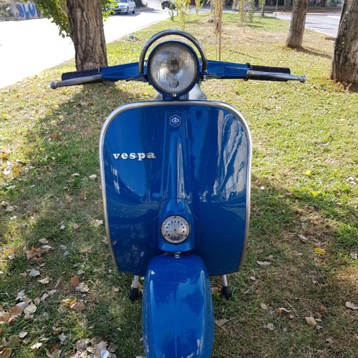 Δημήτρης