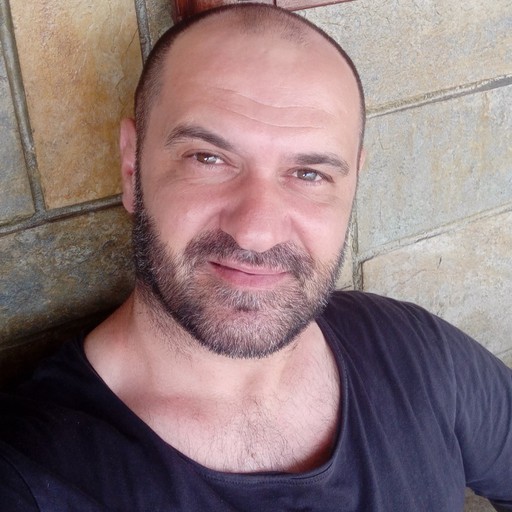 Spyros