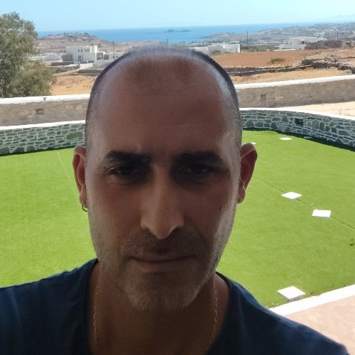 Στέλιος