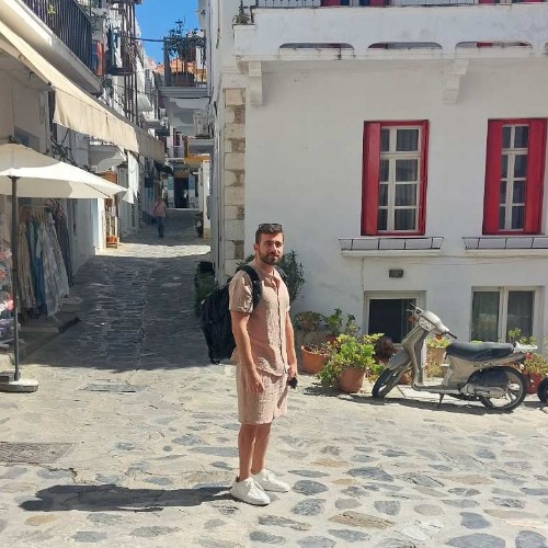 ΓΙΩΡΓΟΣ